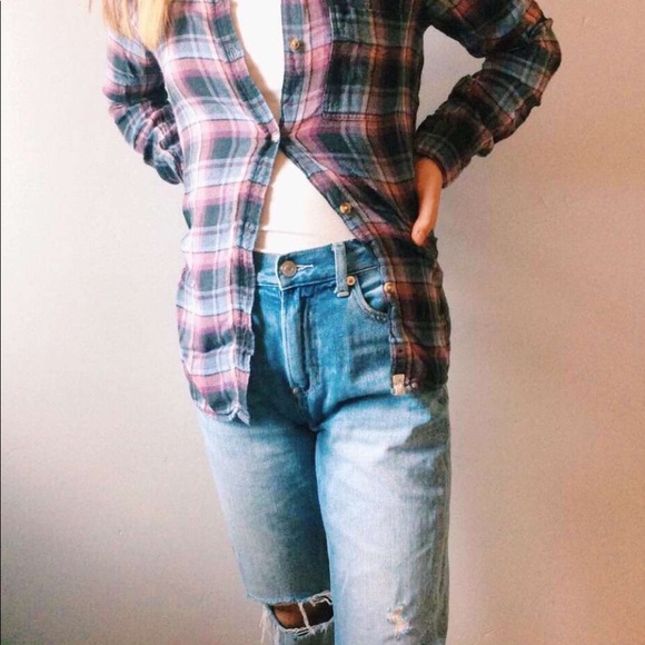 American Eagle so soft boyfriend fit flannel! :) - Picture 5 of 5
